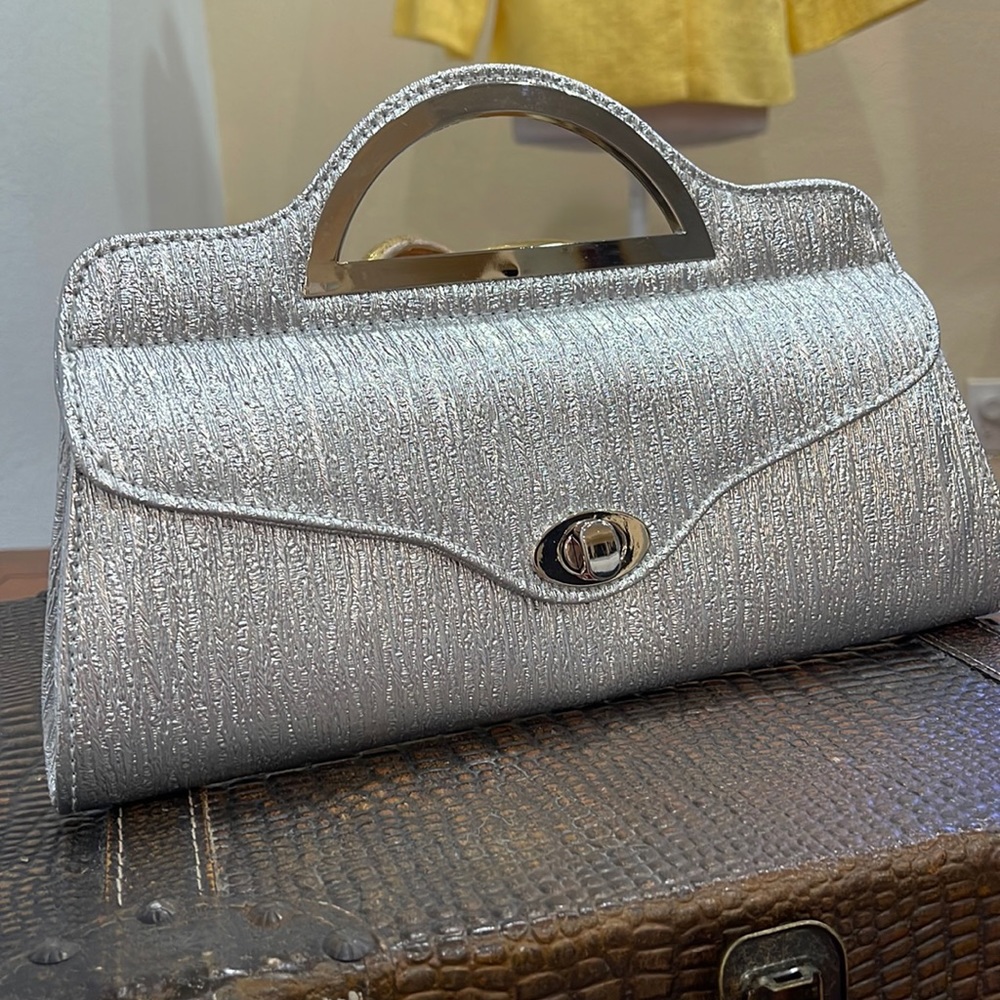 Cute cocktail night wristlet